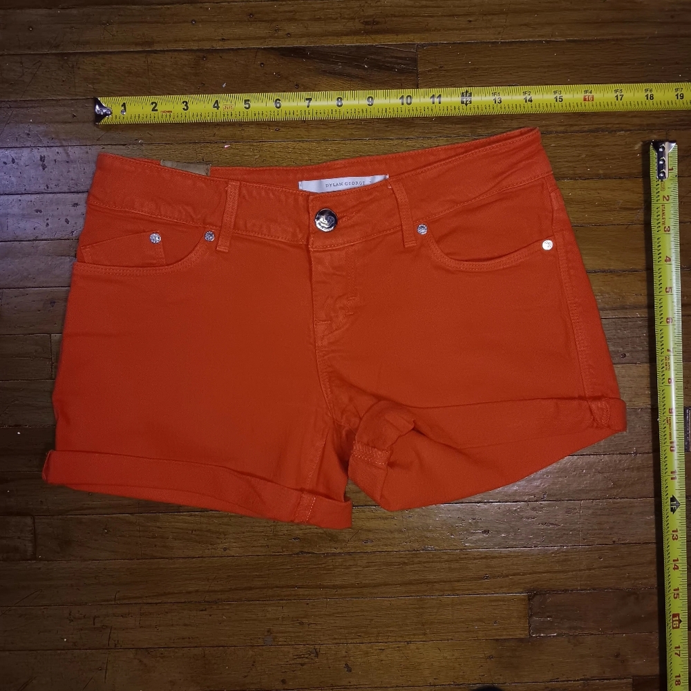 Dylon Gorge Orange Women's Shorts